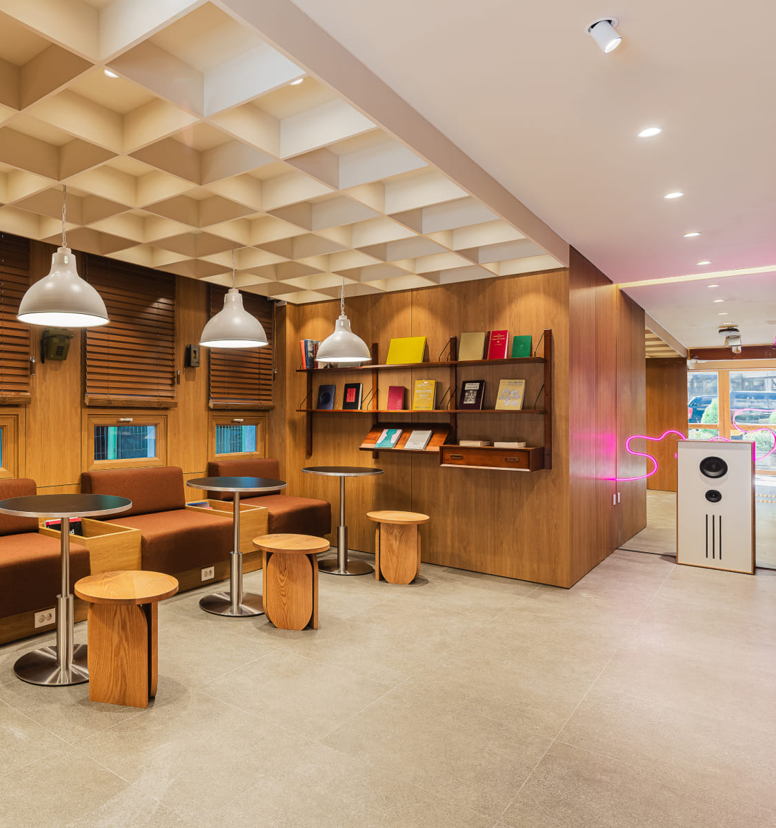 홍대아트살롱점