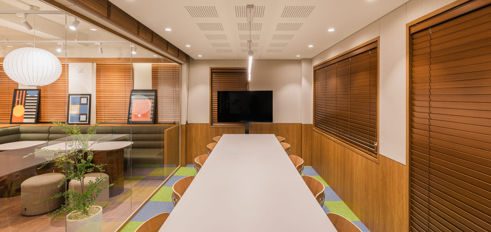 홍대아트살롱점